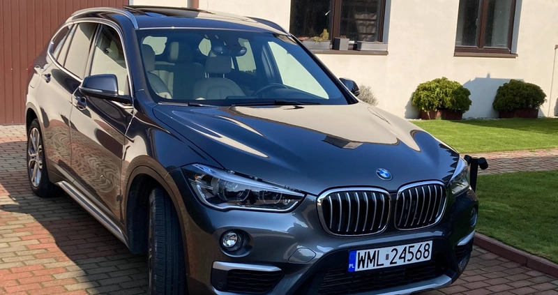 BMW X1 cena 86000 przebieg: 92000, rok produkcji 2016 z Mława małe 92